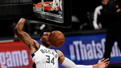 PG电子官方-雄鹿疯狂打铁似回到首轮G1 追梦赛后为字母哥支招